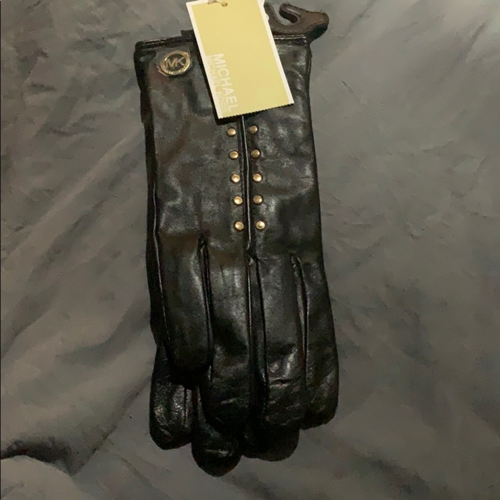 Michael Kors Gloves